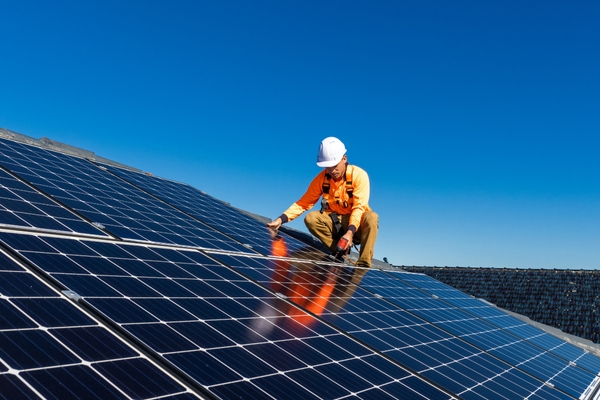 Installation panneaux photovoltaique