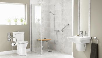 Schéma espace de rotation fauteuil roulant salle de bain PMR