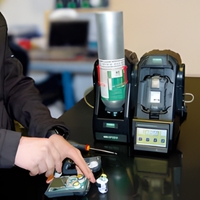 Controle et neutralisation de l'électricité statique