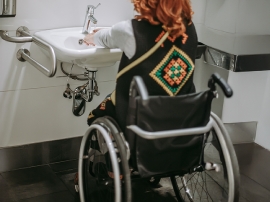 Les normes PMR pour l'accessibilité au lavabo