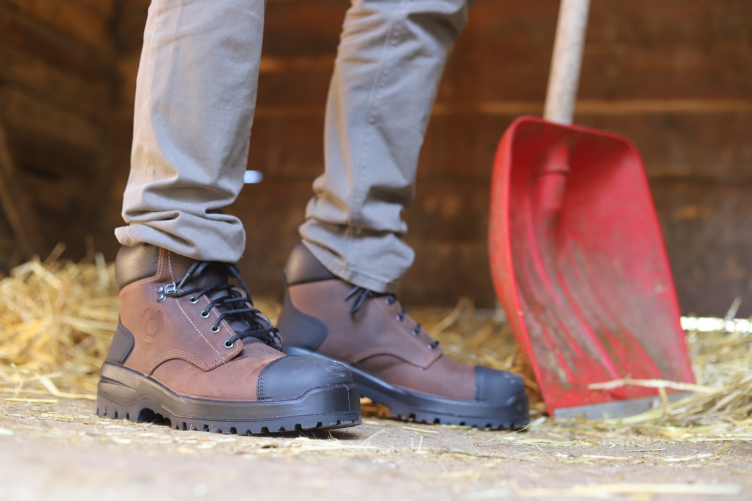 Chaussures de sécurité hautes Bison Top B0771 - Marron/Noir Base Protection