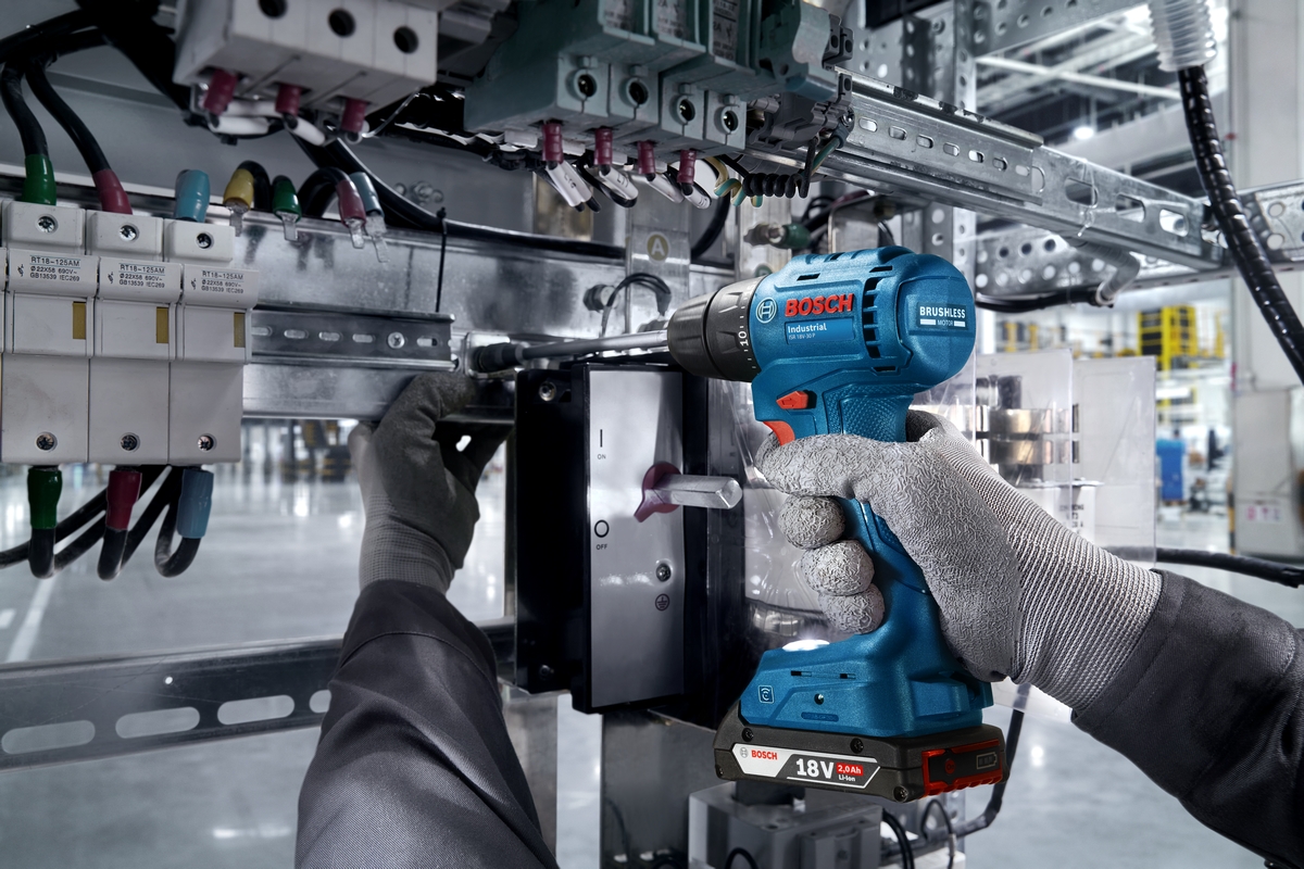 Visseuse industrielle ISR 18V-30 P solo couple maxi 30 Nm Bosch Professional