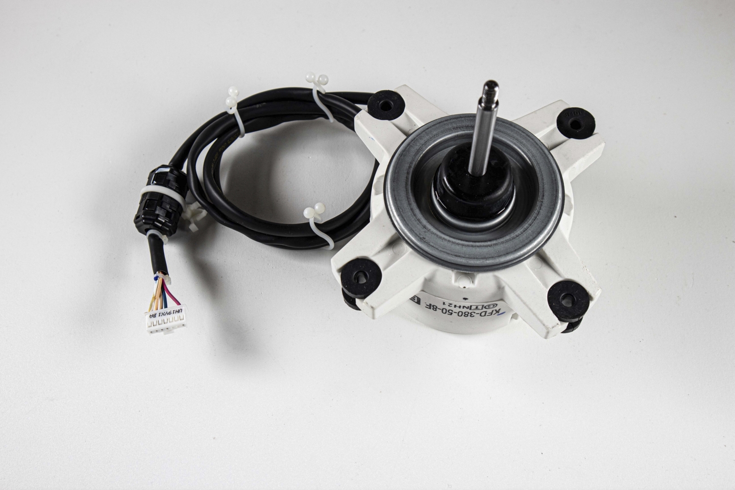 Moteur ventilateur KFD 380 50 8F 53W Daikin