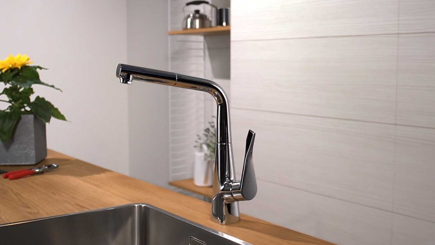 Mitigeur évier Metris M71 320 - Avec douchette extractible 14821800 Hansgrohe