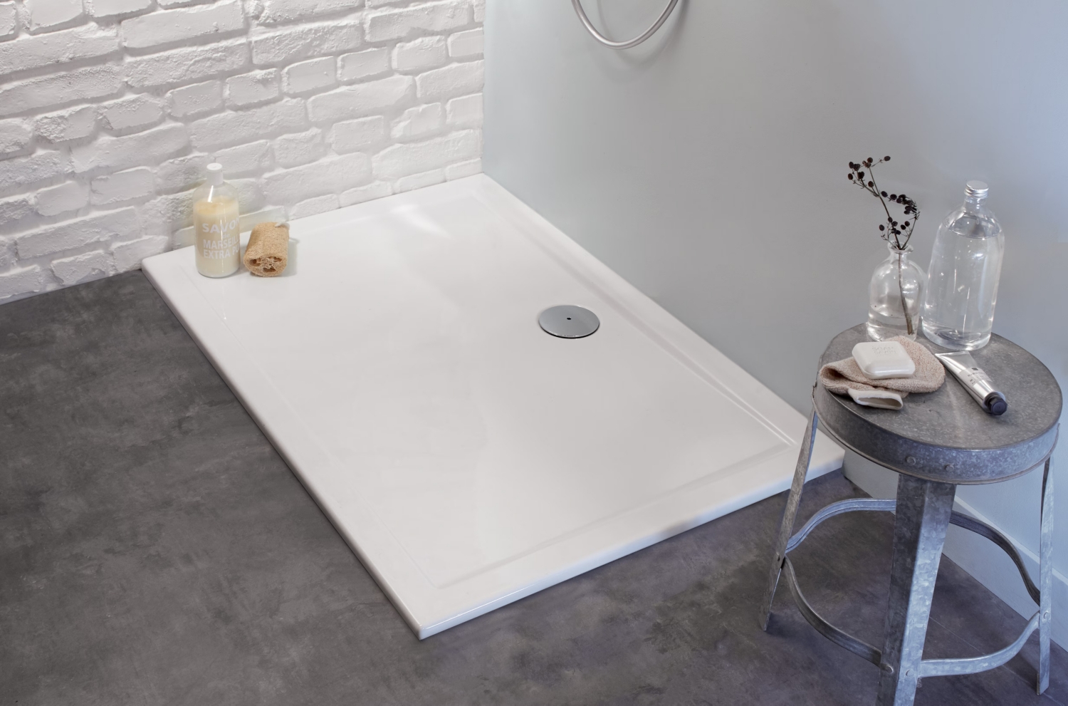 Receveur extra-plat Kyreo rectangulaire à poser ou à encastrer Jacob Delafon
