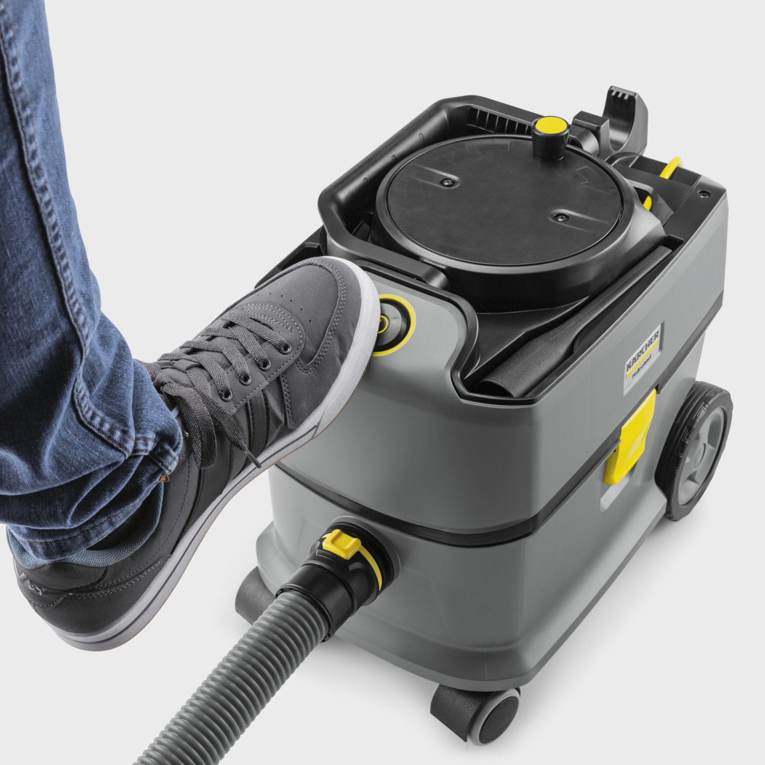 Aspirateur poussières T 10/1 HEPA Karcher