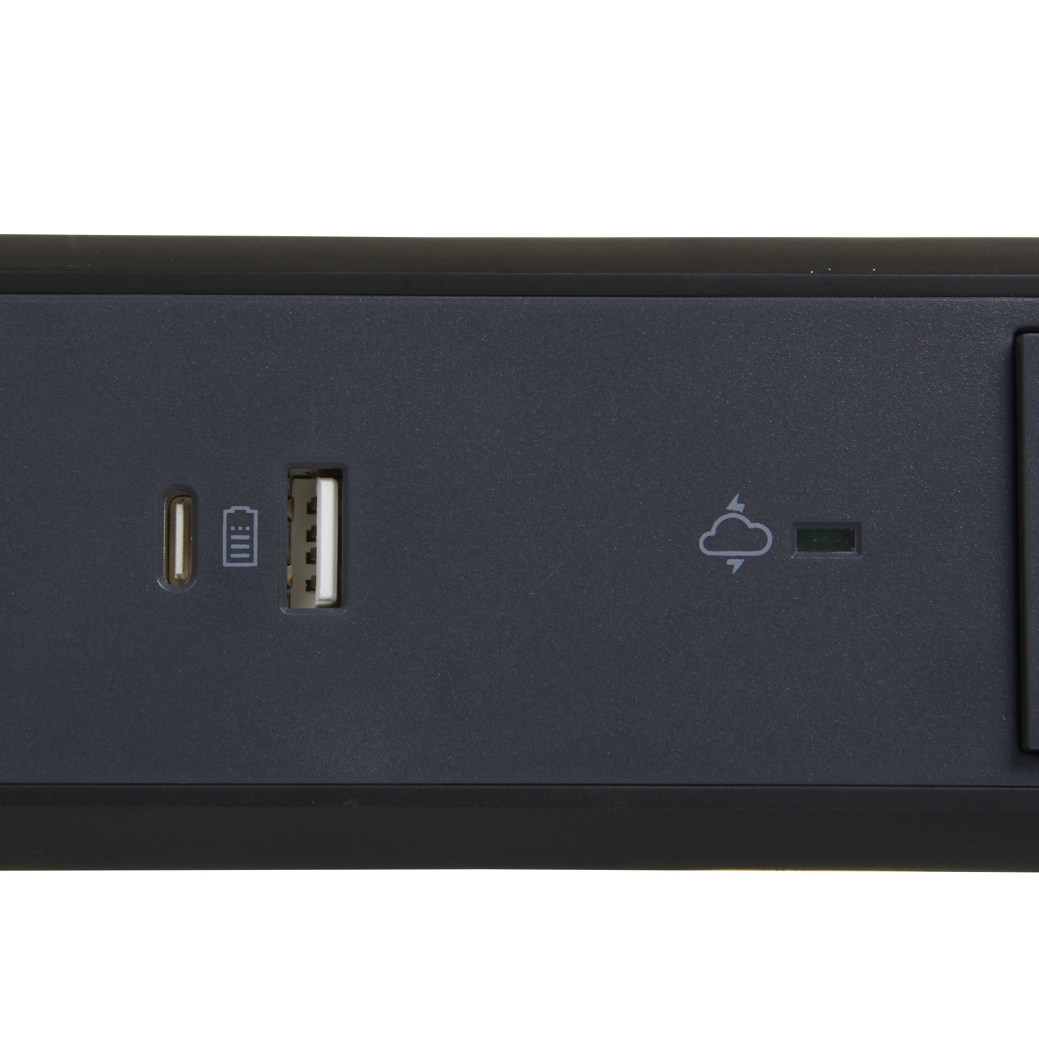 Rallonge 5x2P+T Surface - inter, cordon 1,5m, parafoudre et USB A+C- noir/gris Legrand