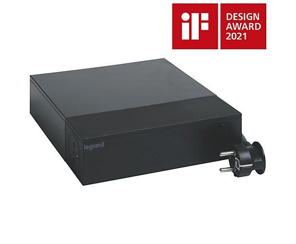 Rallonge TV Boitier 4x2P+T + 4x2P, interrupteur, parafoudre et cordon 2m - noir Legrand