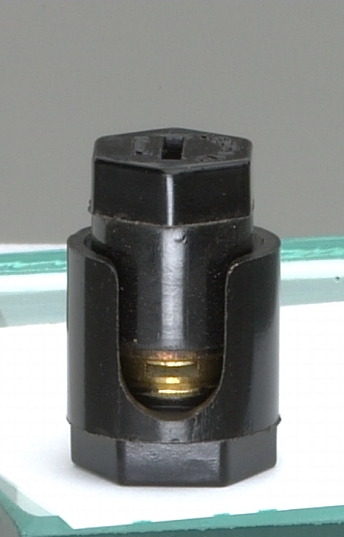 Borne anti-cisaillante - Sans pattes - Noir Legrand