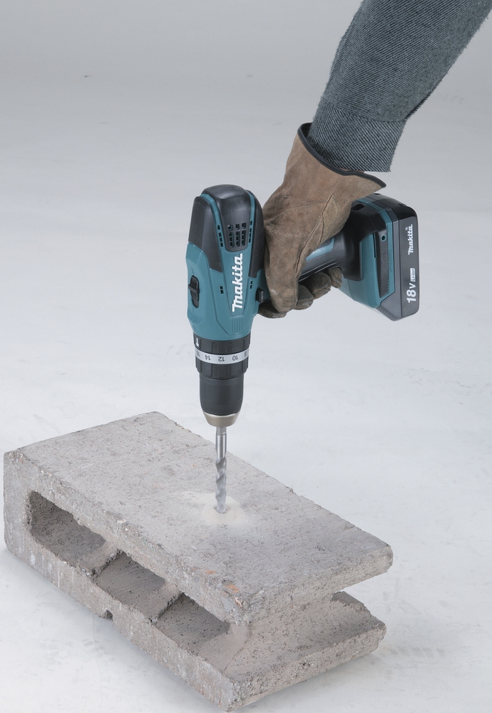 Perceuse visseuse 18V Li-Ion + coffret alu Makita