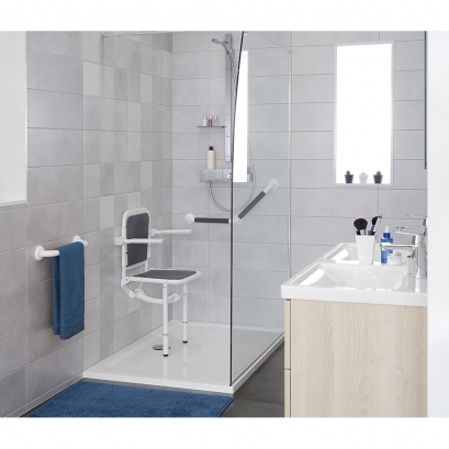 Siège de douche réglable Ergonomic avec dossier et accoudoirs 47825 Pellet