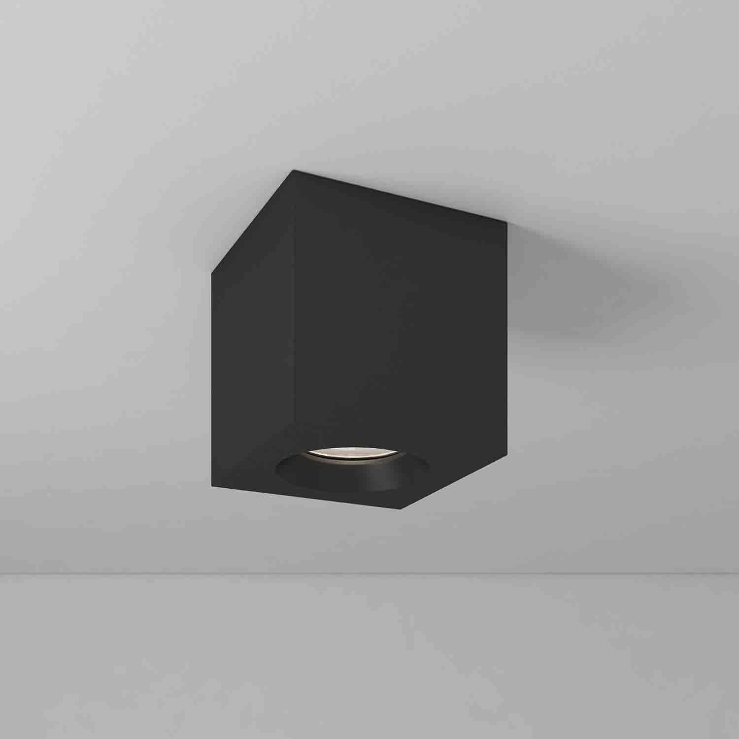 Klara Carre Gu10 Ip65 Noir