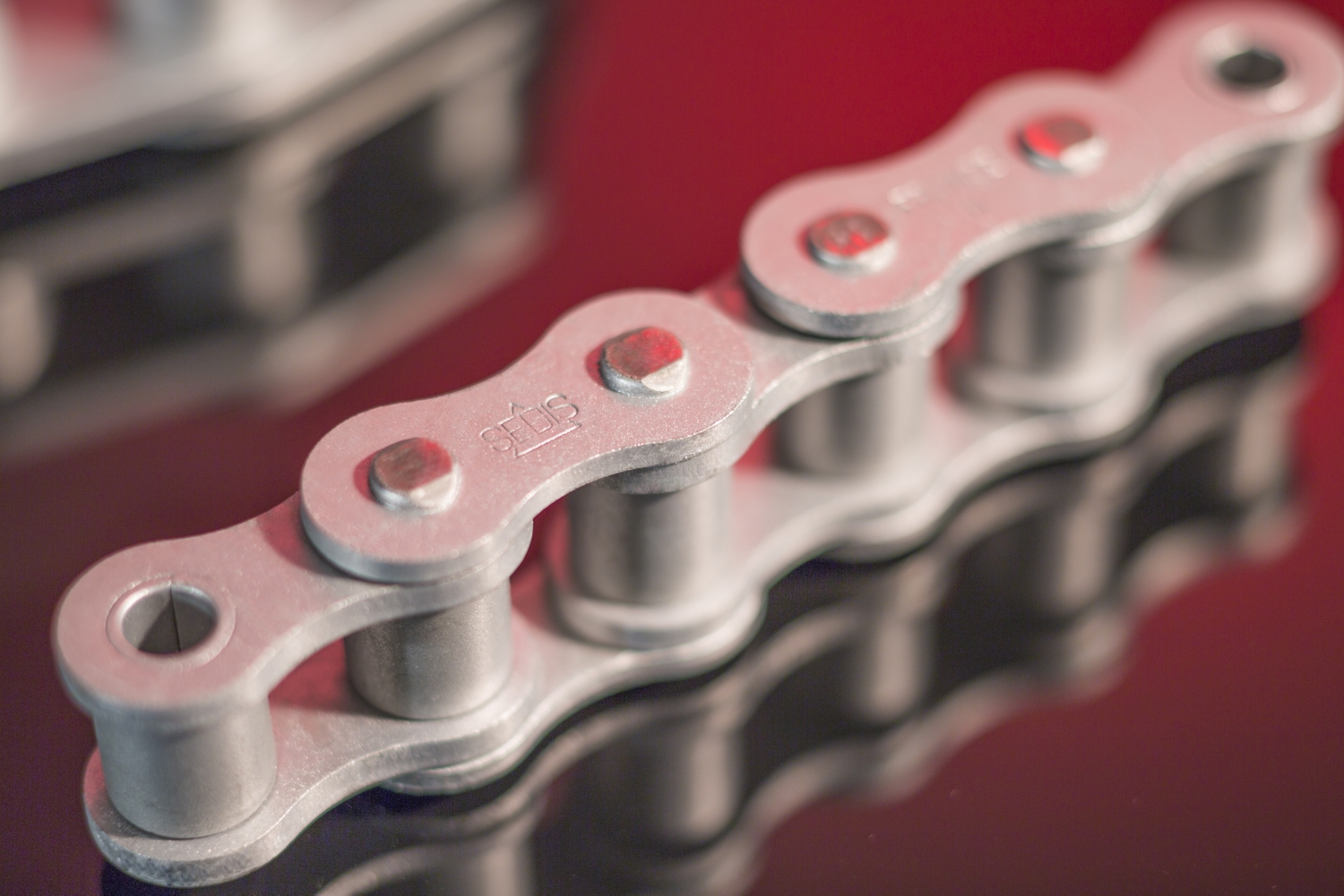 Chaines à rouleaux anti-corrosion ISO série Delta Titanium