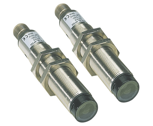 Capteurs photoélectriques VS/VE18 et VSE18 barrière émetteur-récepteur, boîtier fileté M18 Sick