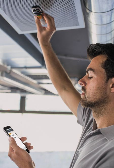Anémomètre à hélice avec commande Smartphone 410I Testo