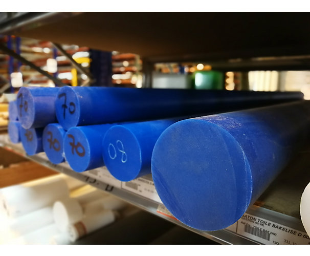 Rond PEHD1000 bleu en barre découpable de 2m Mitsubishi Chemical Advanced Matérials