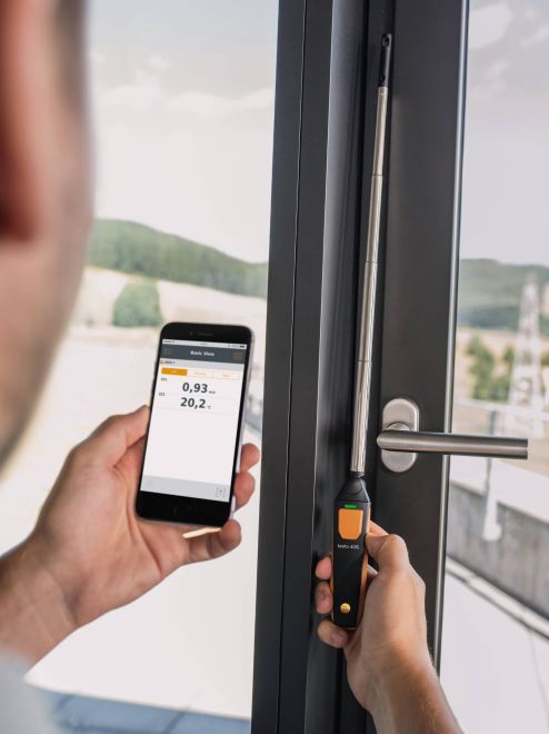 Thermo-anémomètre avec commande Smartphone 405I Testo